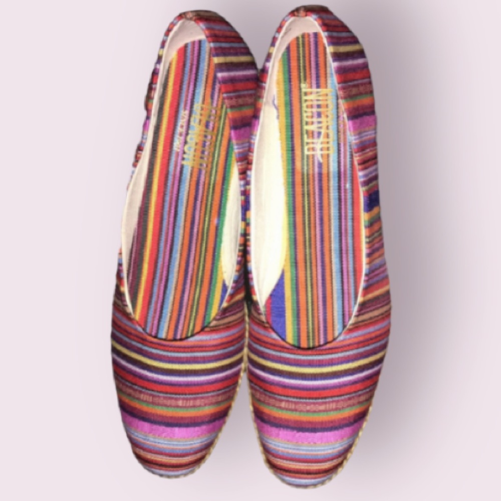New Beacon Newport Rainbow Striped Canvas Wedge Espadrilles Shoes Women's Size 8